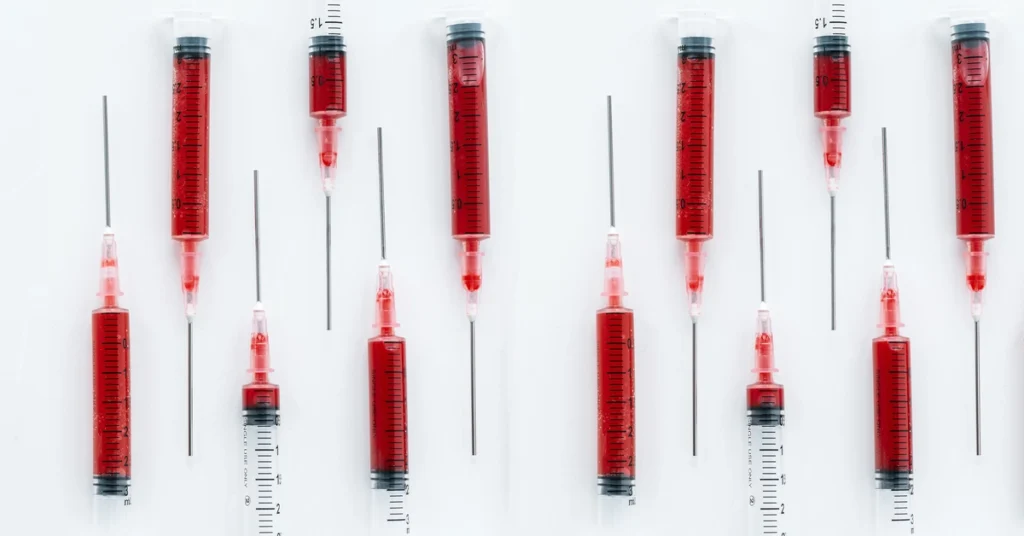 Strzykawki z krwią